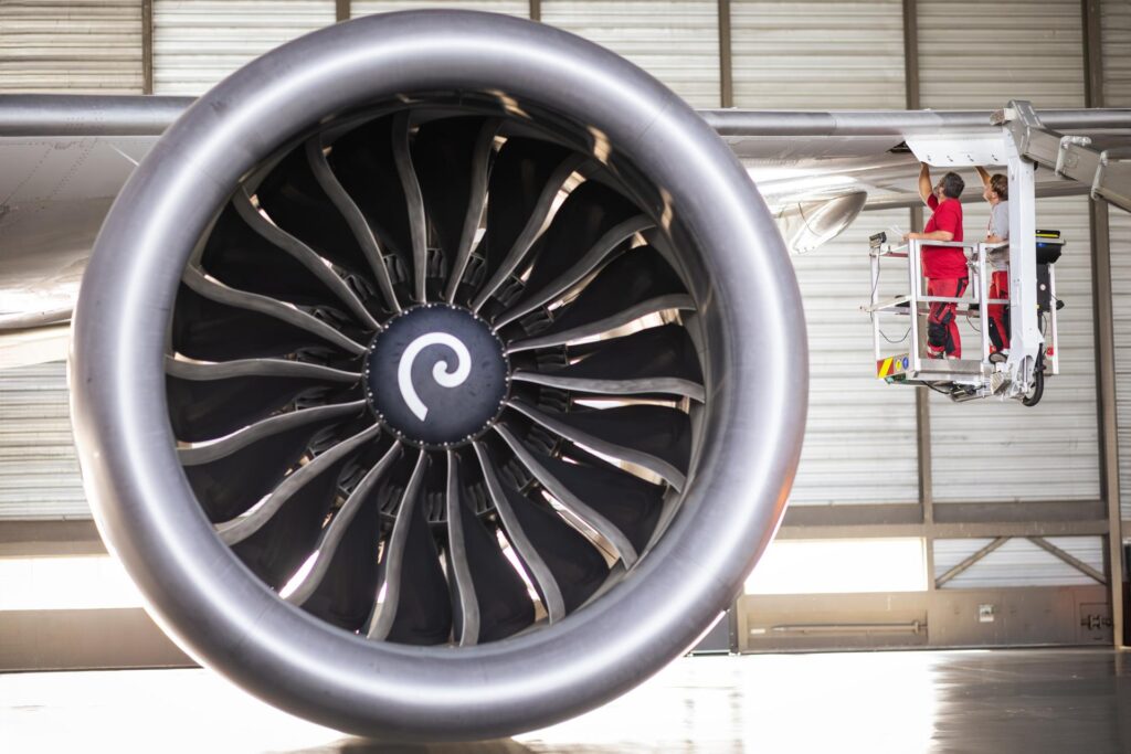 Engine left wing